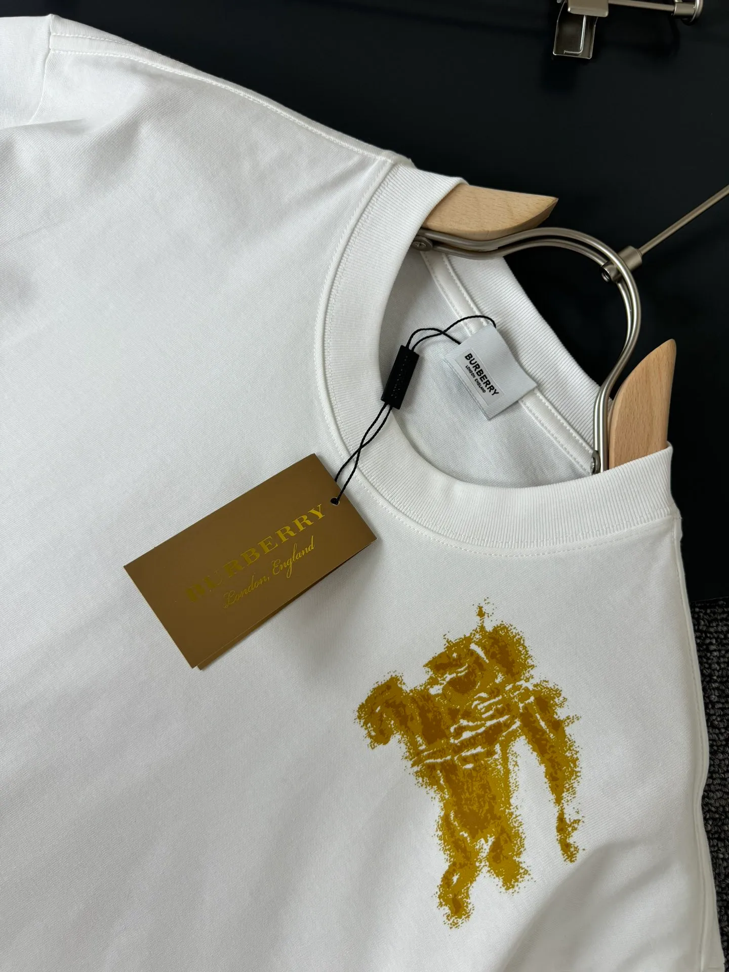 burberry* * 2024SS New Arrival T ， ！ ， ，Classiclogo ， ， Versatile Sizes S M L XL XXL